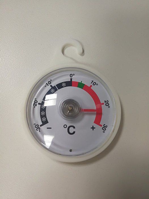 refrigerator thermometer_1.jpg